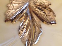 Large 2 -3/8 Inch Leaf Stamping