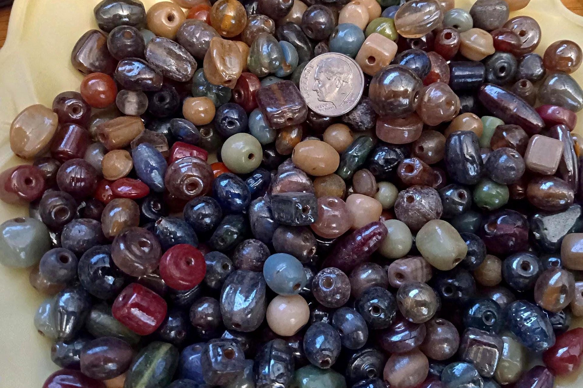 Vintage Assorted Mix of Beads