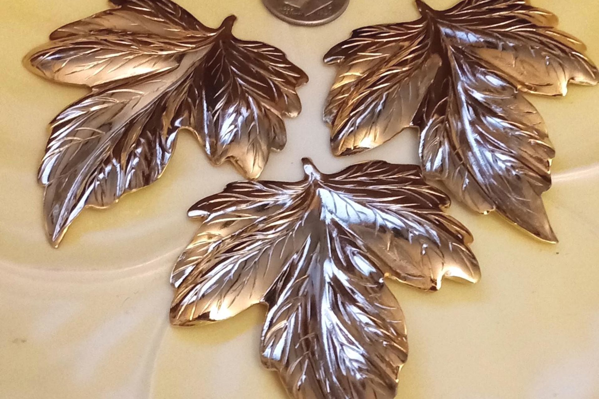 Large 2 -3/8 Inch Leaf Stamping