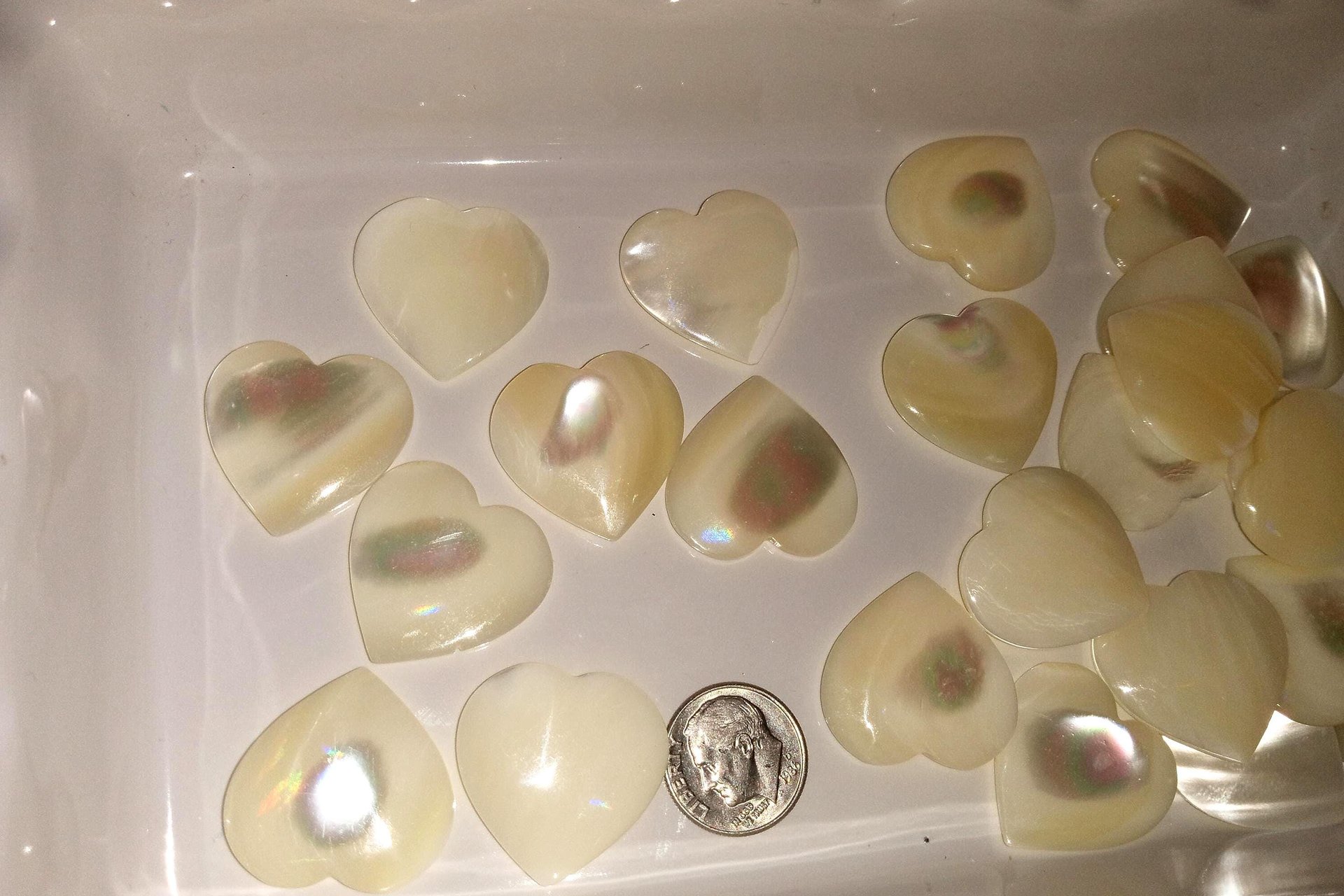 Genuine Mother of Pearl Heart Shaped Pendant 25mm