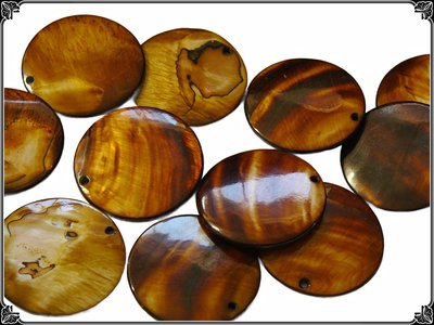 Natural Brown Mother of Pearl Round Pendants